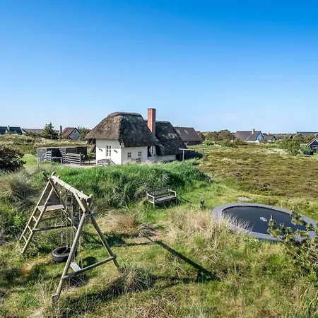 Arlina - 600m From The Sea By Interhome Bjerregård