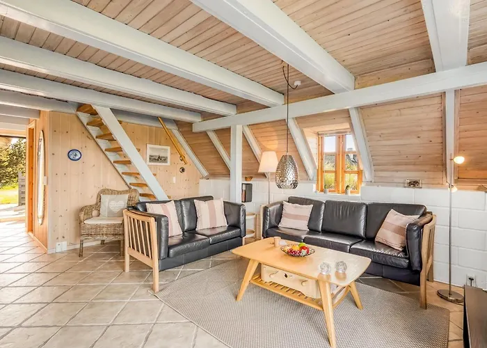 Nyaraló Arlina - 600m From The Sea By Interhome Bjerregård